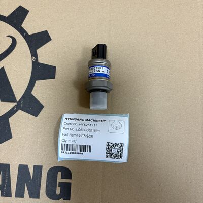 Excavator Parts Pressure Sensor LC52S00015P1 For Sk200-6 Sk200-8